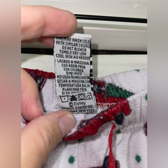 Disney Mickey Mouse Red Truck Christmas Tree Flannel Holiday 2 Piece Medium - Picture 10 of 11